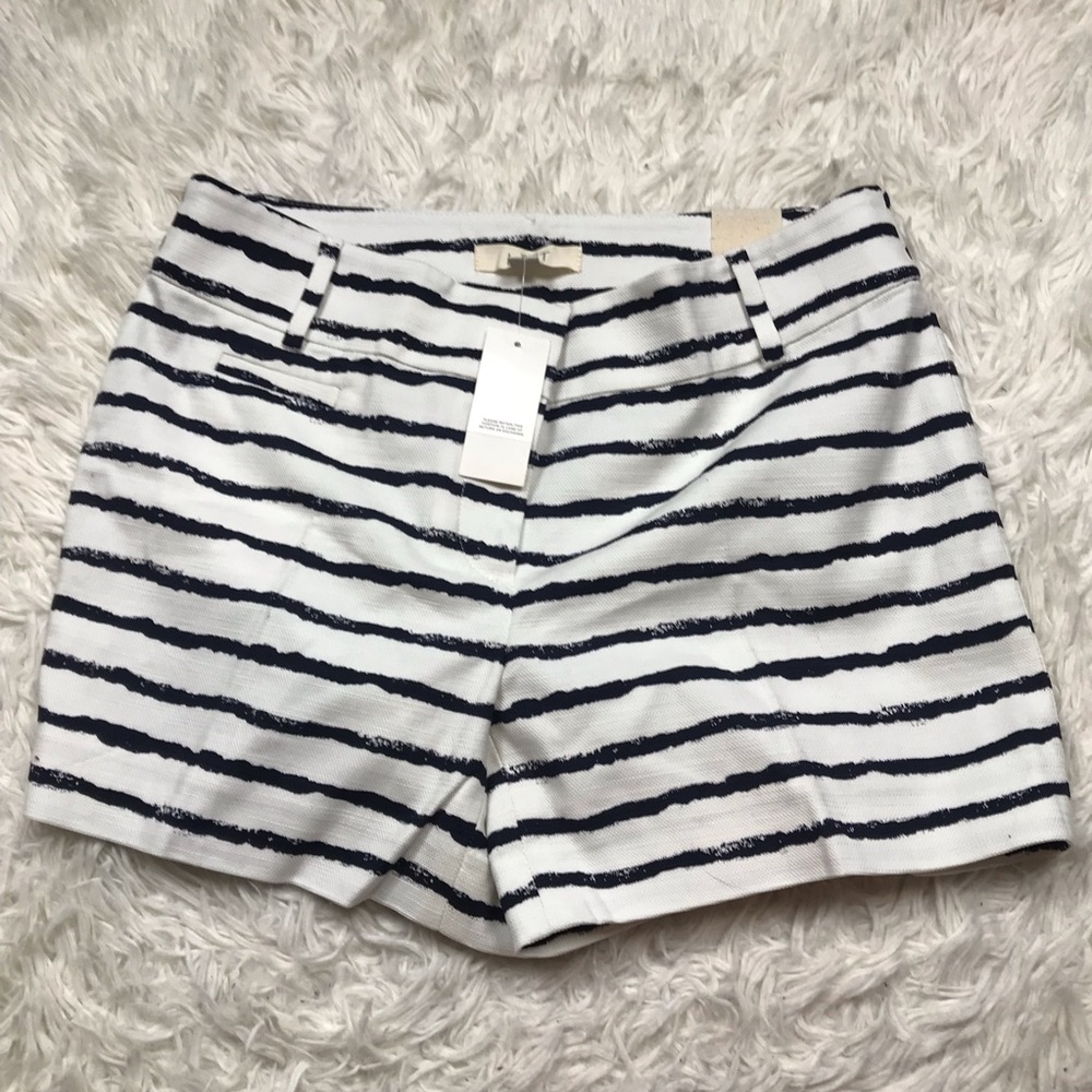 NWT Loft Ann Taylor Linen Shorts Sz 4